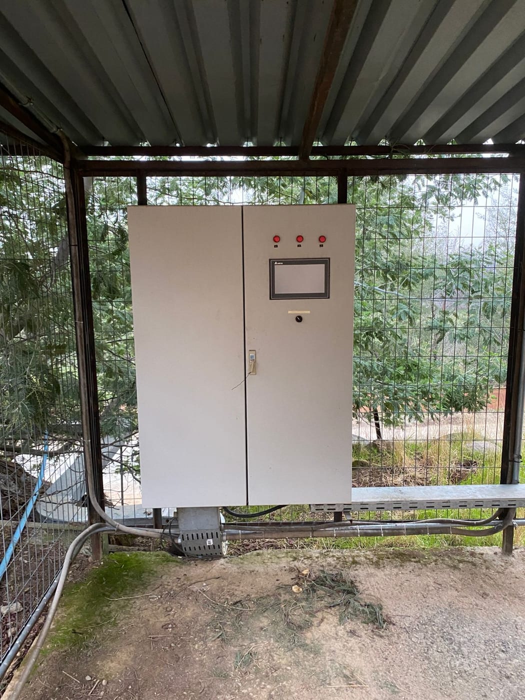 Sala eléctrica y subestación instalada por Electricidad Punto Zero